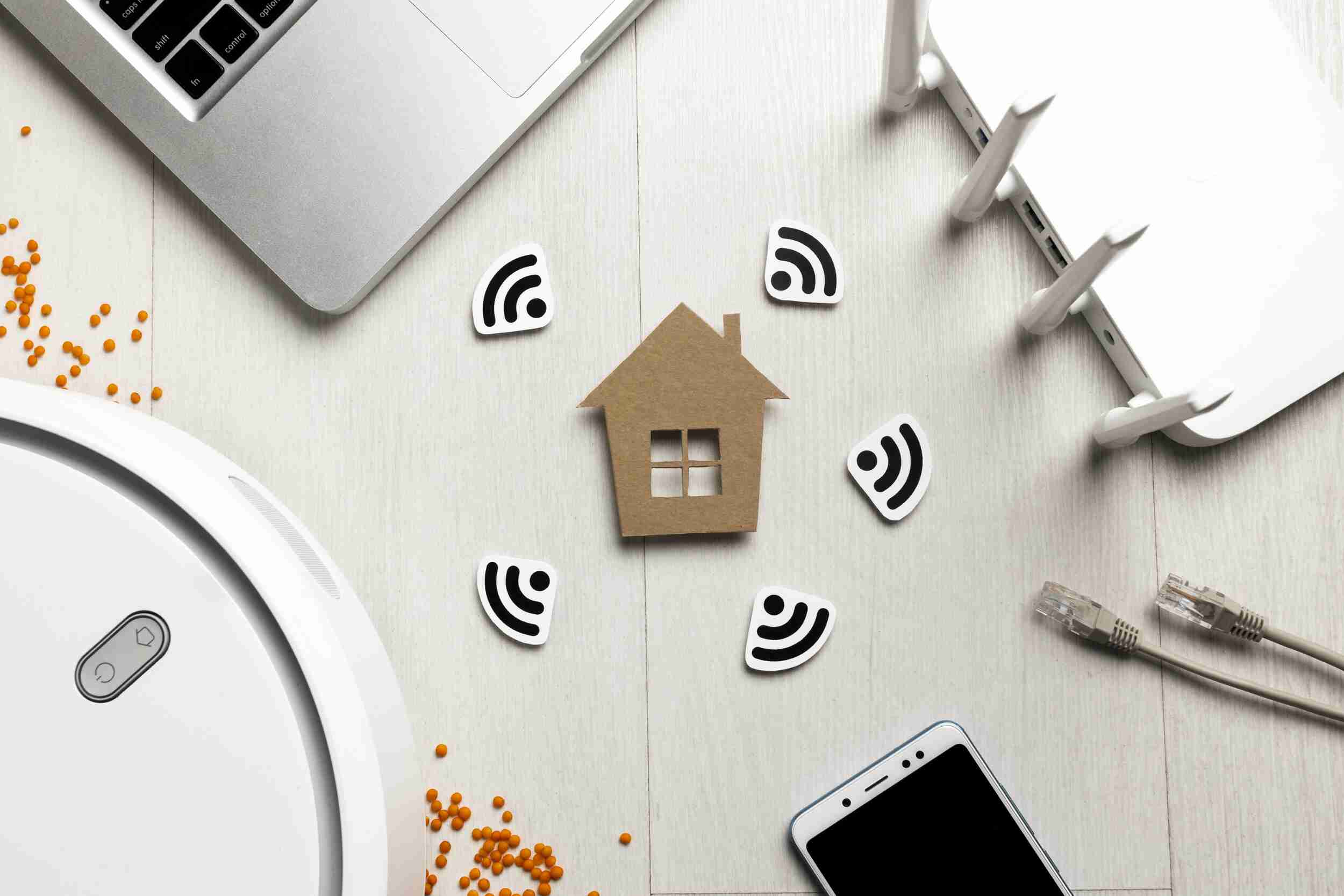 top-view-wi-fi-router-with-house-figurine-wireless-controlled-devices (1)